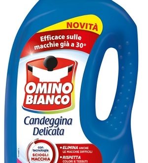 Omino Bianco Candeggina Brezza Delicata 2 litri Omino Bianco Candeggina Brezza Delicata 2 litri