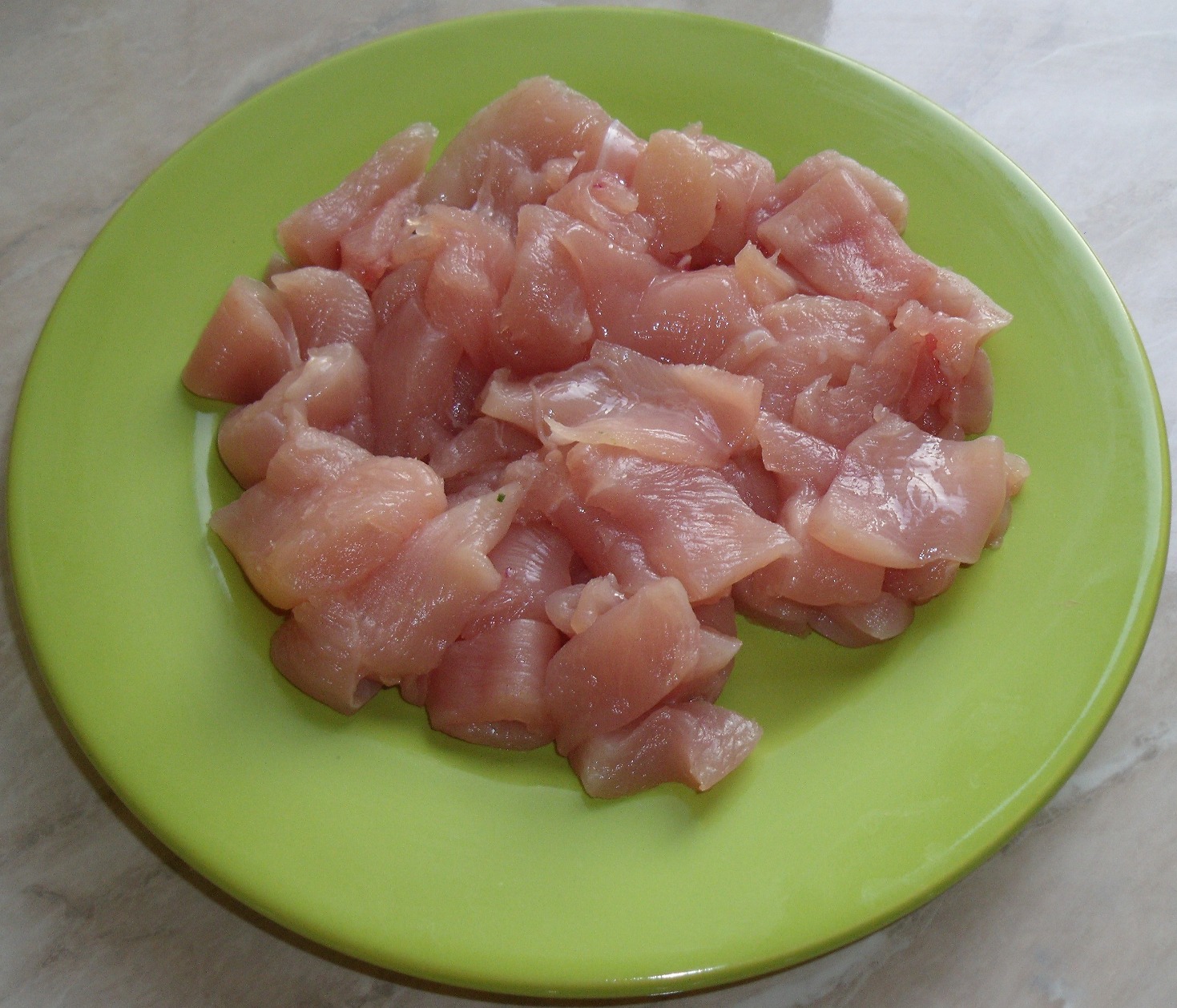 pui taiat cubulete.jpg